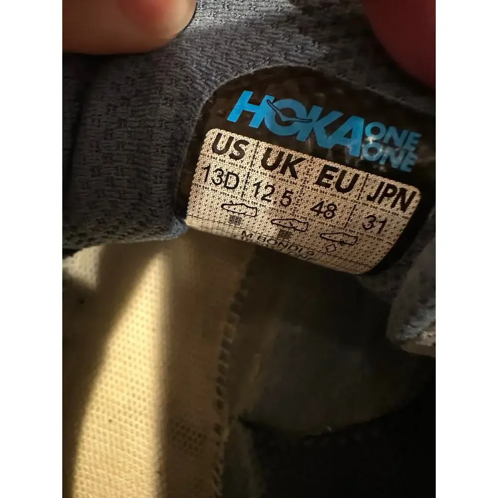 Hoka Bondi 9 sneakers